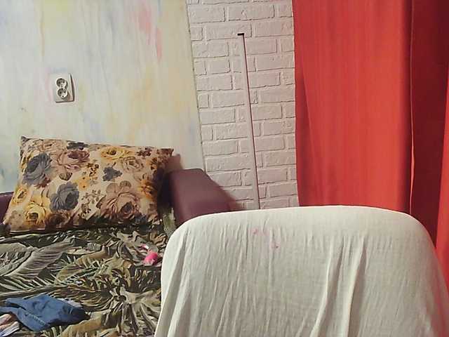  YesBabyYes chat room