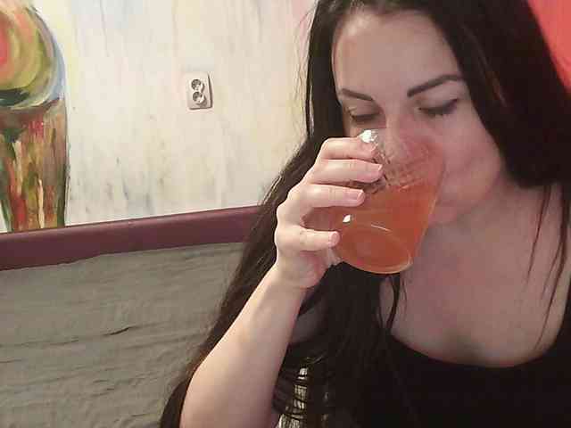 MistressSexologinia webcam