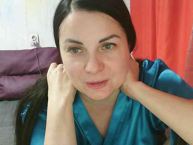 MistressSexologinia webcam