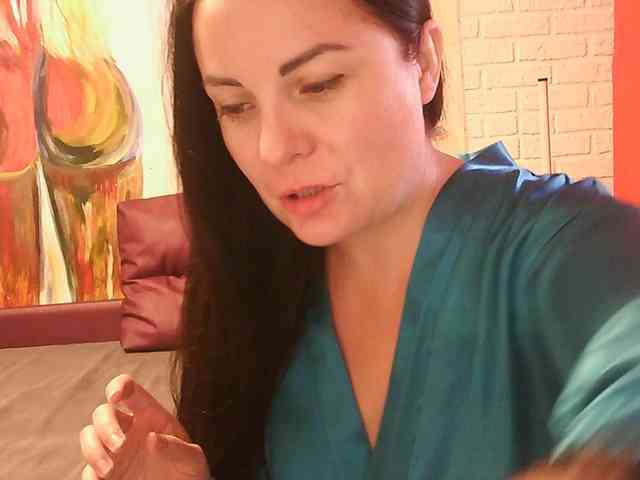 MistressSexologinia webcam