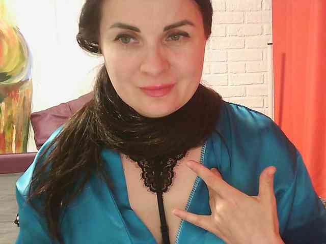 MistressSexologinia webcam