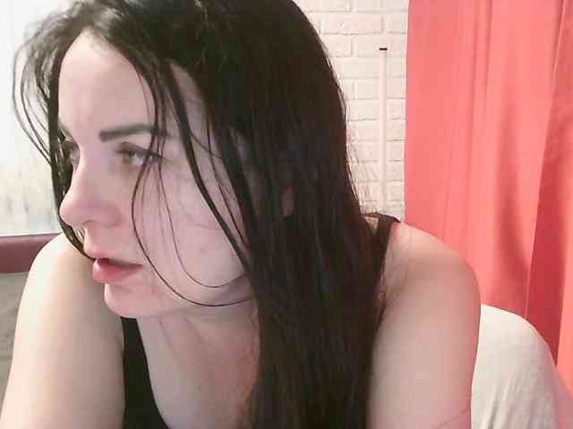 MistressSexologinia webcam