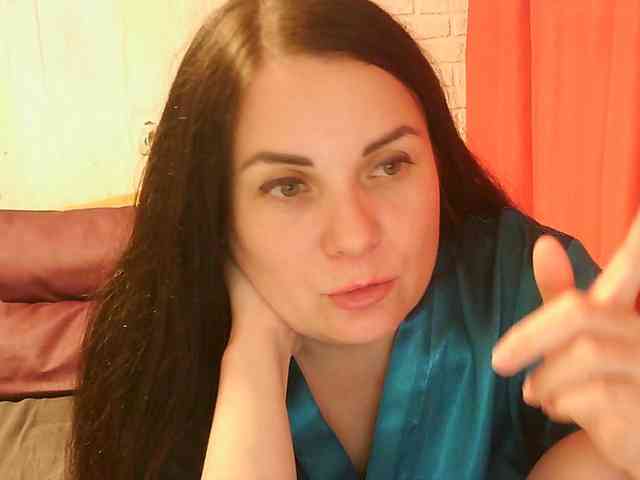 MistressSexologinia webcam