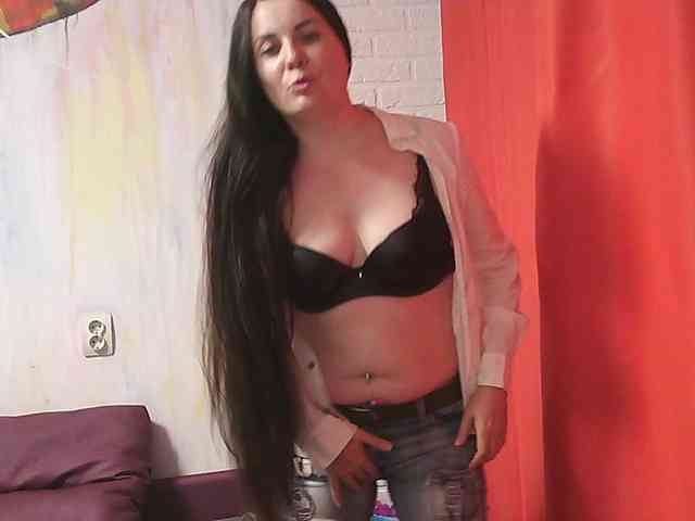 MistressSexologinia webcam