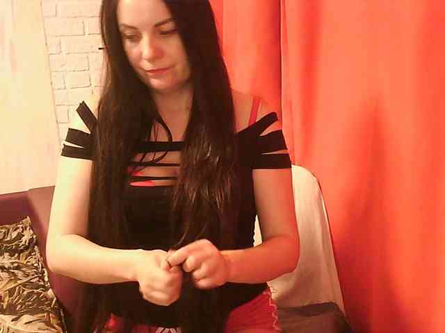 MistressSexologinia webcam