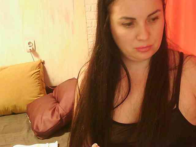 MistressSexologinia webcam