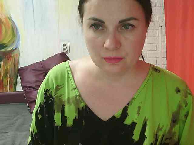MistressSexologinia webcam