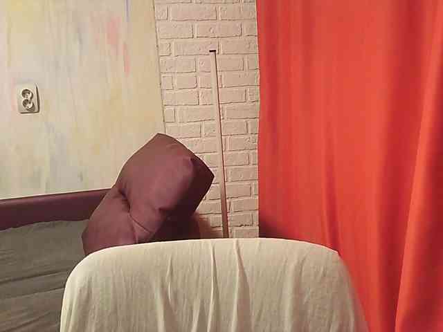 MistressSexologinia webcam