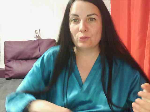 MistressSexologinia webcam