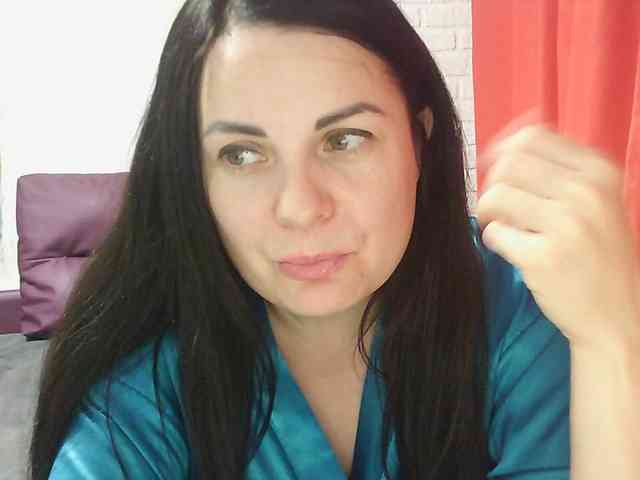 MistressSexologinia webcam
