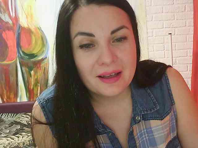 MistressSexologinia webcam