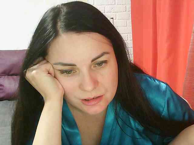 MistressSexologinia webcam
