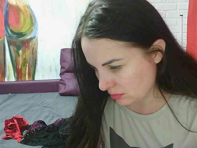MistressSexologinia webcam