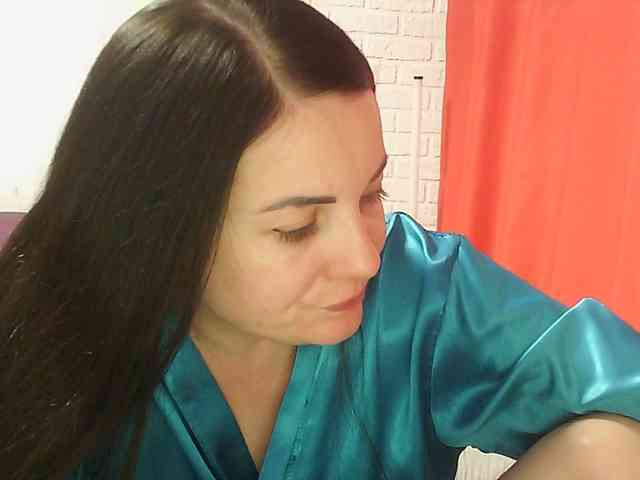 MistressSexologinia webcam