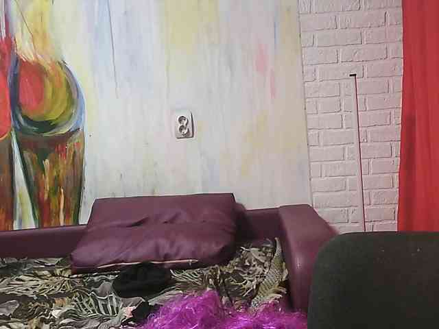 MistressSexologinia webcam