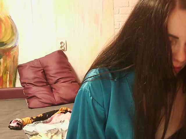 MistressSexologinia webcam