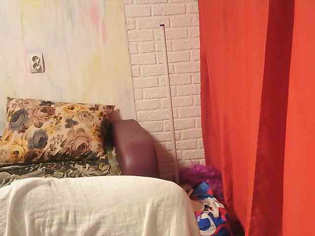 MistressSexologinia webcam
