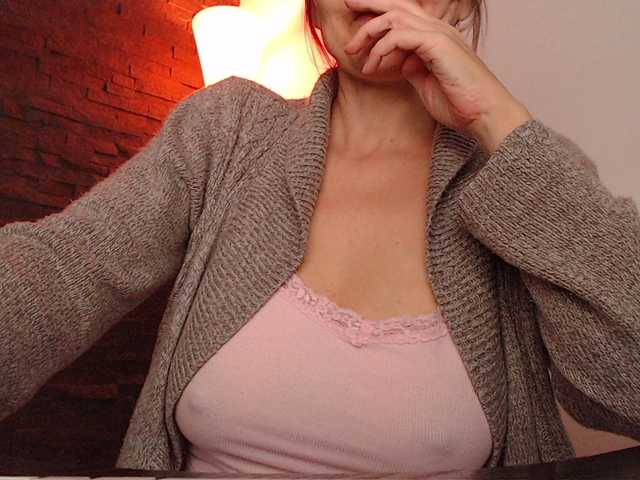 sultriness's BongaCams show and profile