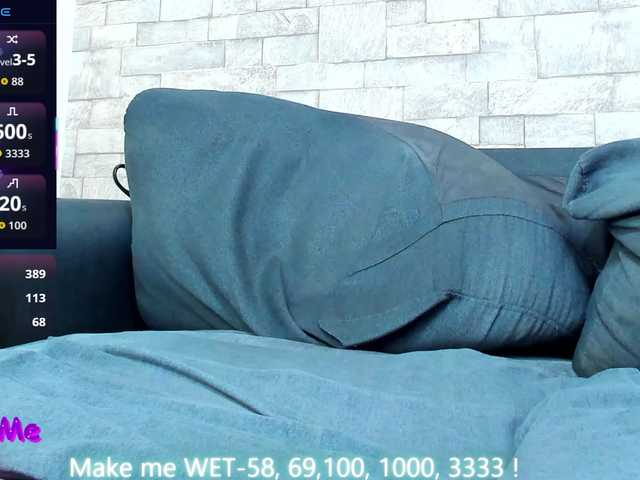 Nefirtiti's BongaCams show and profile