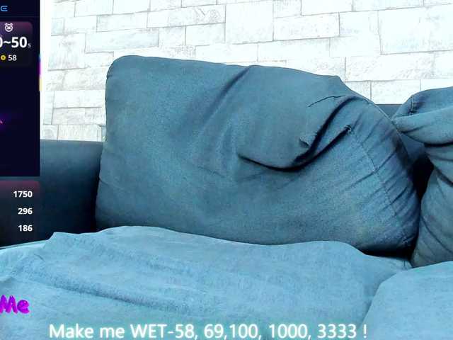 nefirtiti live sex show