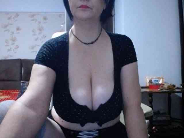 mary-x webcam