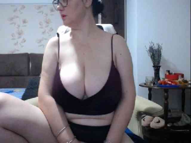 mary-x webcam