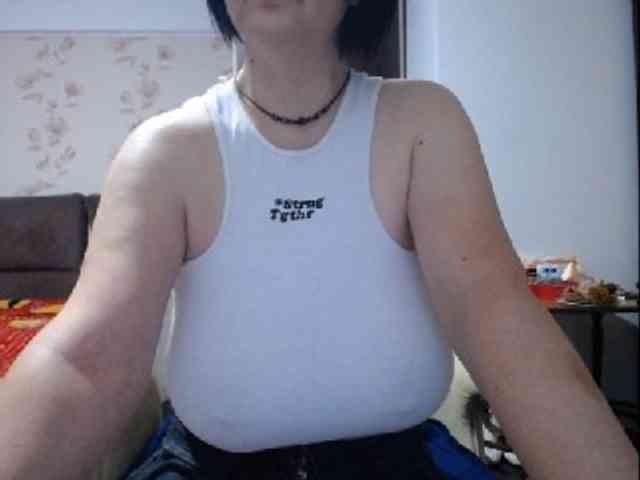 mary-x webcam