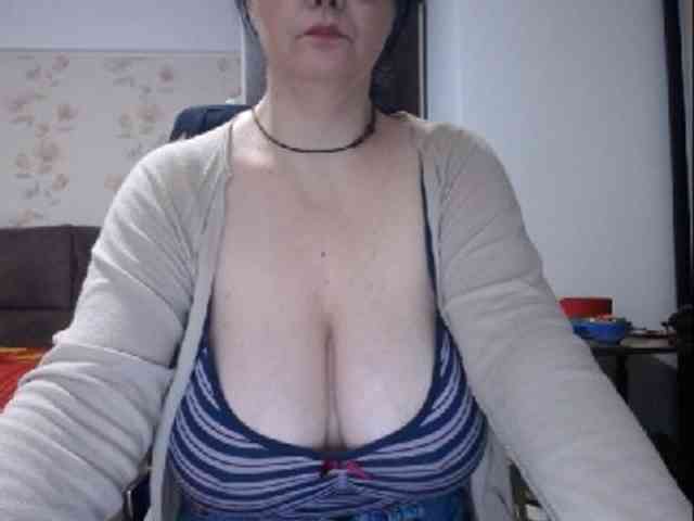 mary-x webcam