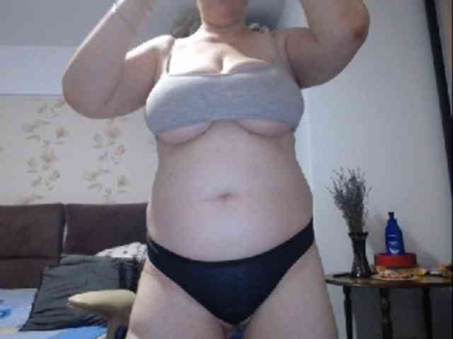 mary-x webcam