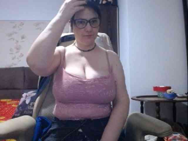 mary-x webcam