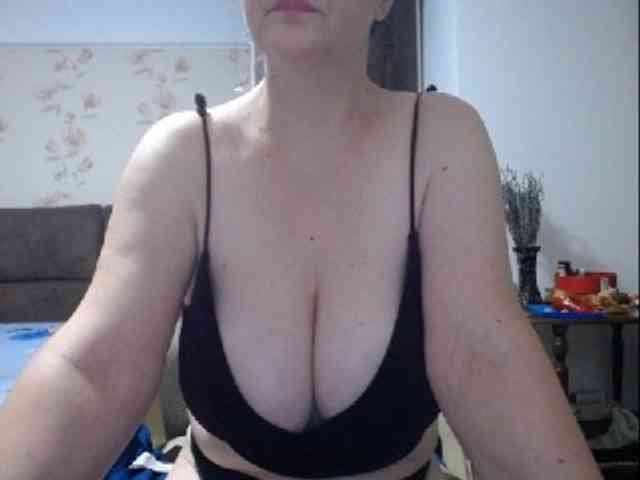 mary-x webcam