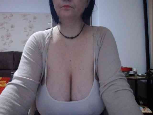 mary-x webcam