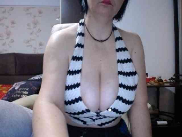mary-x webcam