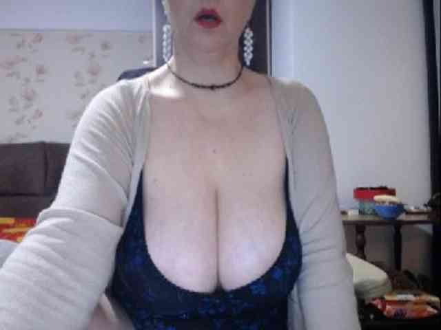 mary-x webcam