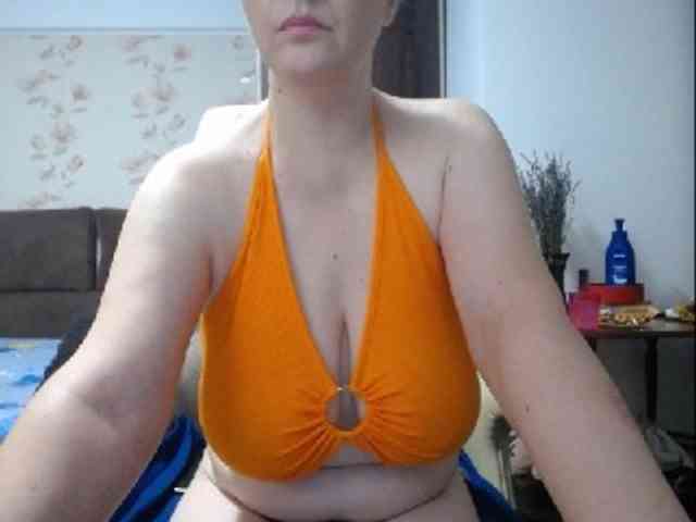 mary-x webcam