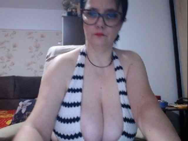 mary-x webcam