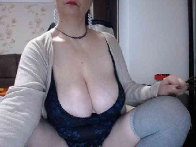mary-x webcam