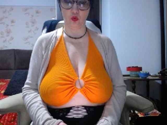 mary-x webcam