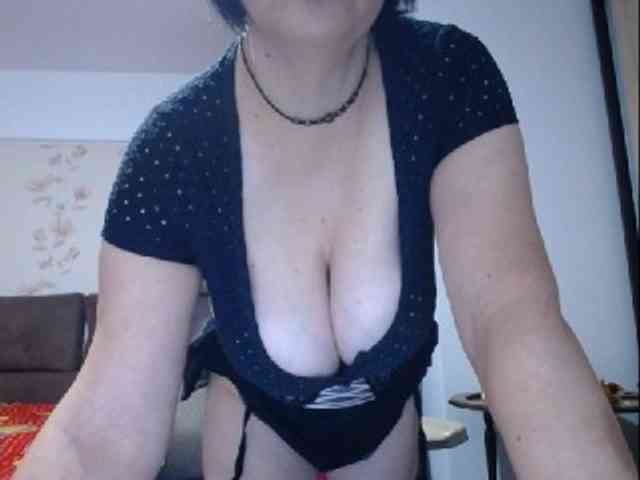 mary-x webcam
