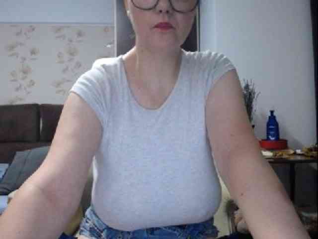 mary-x webcam