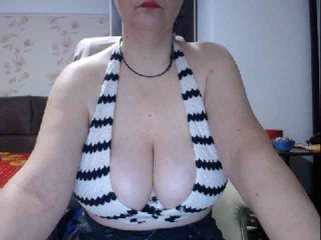 mary-x webcam