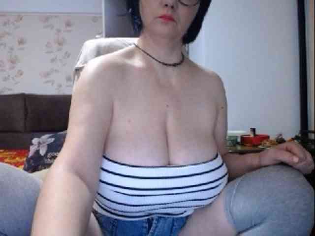 mary-x webcam