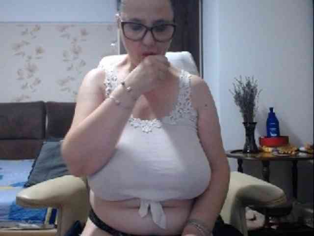 mary-x webcam
