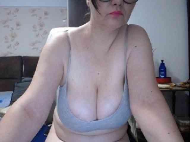 mary-x webcam
