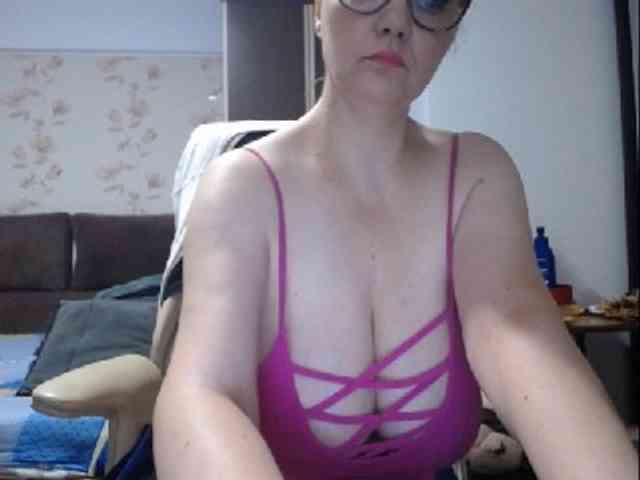 mary-x webcam