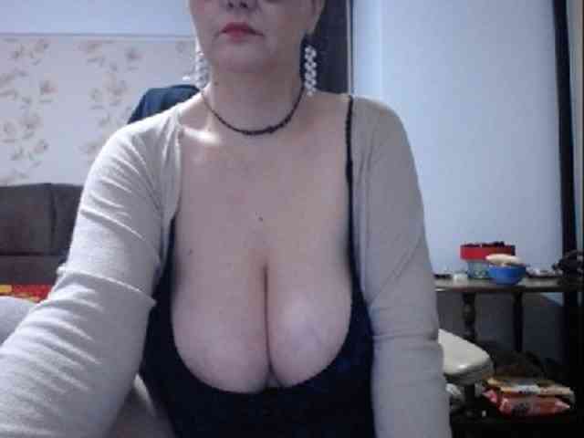 mary-x webcam