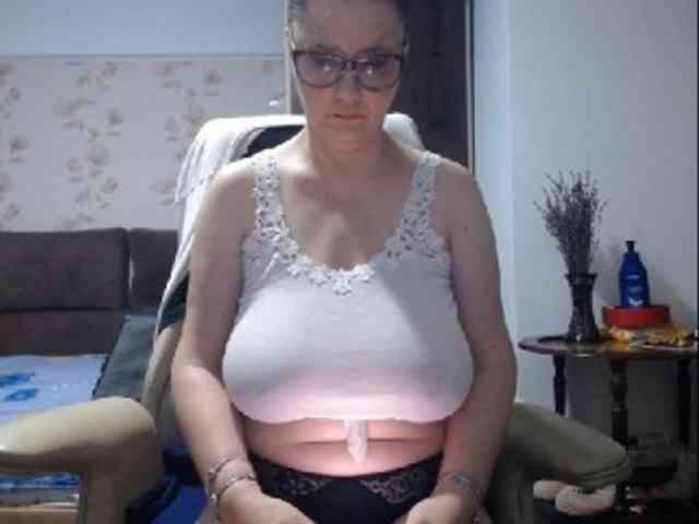mary-x webcam
