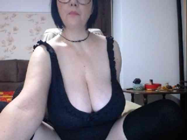 mary-x webcam