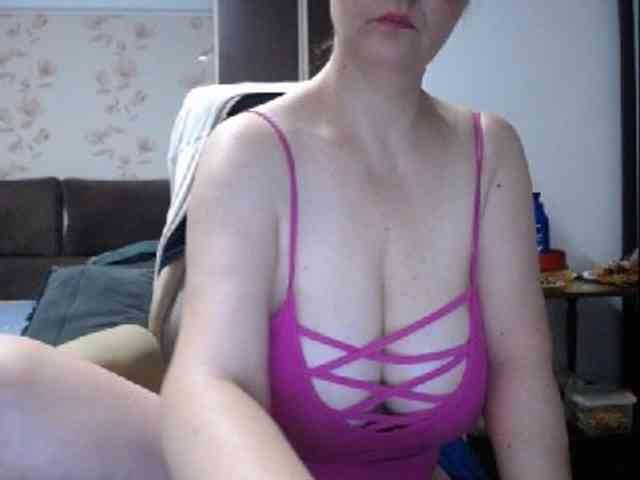 mary-x webcam