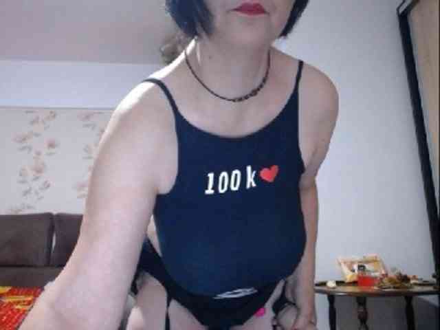 mary-x webcam